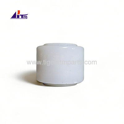 एनसीआर एसडीएम2 लोअर ट्रांसपोर्ट प्लास्टिक रोलर व्हाइट 484-0106810-31-05